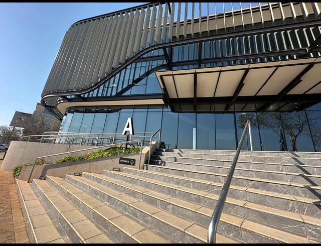 408.60M² OFFICE TO LET IN DORINGKLOOF